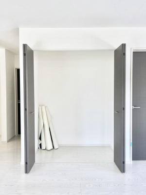 ̑ρ@rO[BɎ[ƕW܂LDKXbLЕtłˁB  