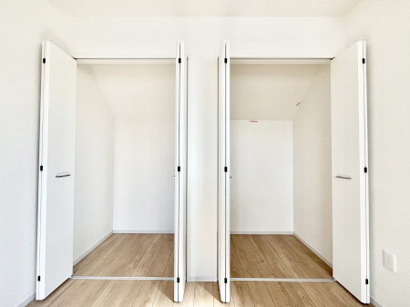 [@m̃N[[bgBŝŌ̈ߗނ܂܂B