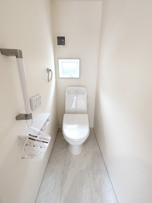 gC@gC1K2KꂼɔzuĂĂƂĂ֗łB 