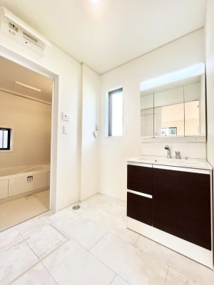 ̑@LXƂƂ̂郉h[Xy[XB  