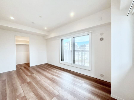 ̑ρ@WICt̂ōLXƂԁB芰܂B