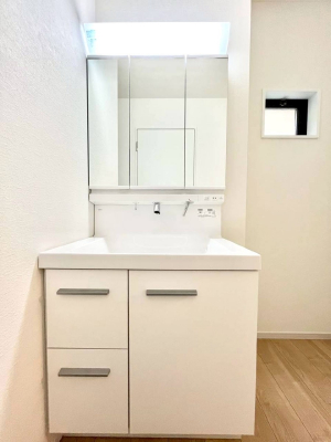 ʑEʏ@傫₷OʋŐʑ́AgȂ݃`FbN┧̂ɂ߂łB 