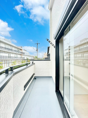 oRj[@LXoRj[ł󕨂C悭܂B