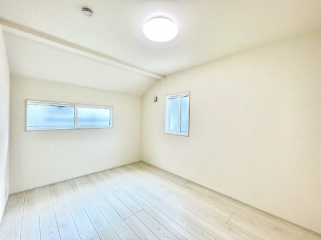 q@Qʍ̌ŋC悭R̂łql̂ɂsb^