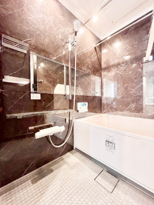 �����@����̔�������Ă���閾�邢�������̂���o�X���[��  