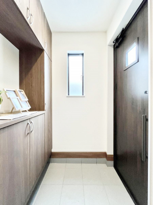 ���ց@�Ƒ��̋A��₨�q�l�������������}���錺��