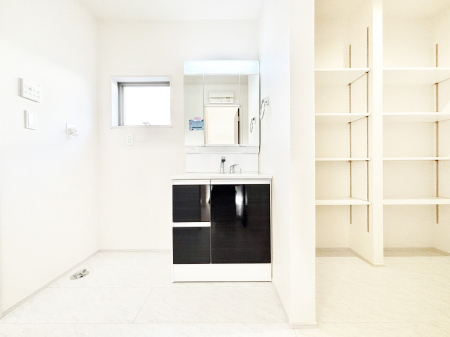 ���ʑ�E���ʏ��@���[�͂Ƌ@�\���ɗD�ꂽ���ʉ��ϑ�