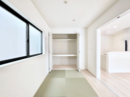 ̑ρ@_炩̋Ԃ́Aql̗Vя◈q̂ĂȂ̏ꏊƂďd󂵂܂B 