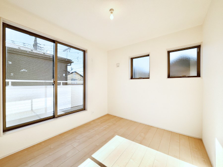 ���̑����ρ@������̃o���R�j�[���炽���Ղ�����Ă�����������������S�̂�D������ݍ��݂܂��B