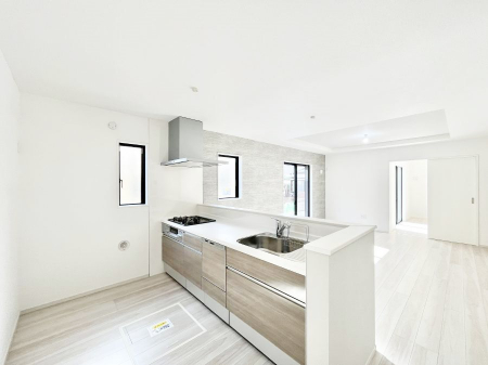 �L�b�`���@���������Ȃ��炲�Ƒ��Ƃ̉�b���y���߂�ΖʃJ�E���^�[�L�b�`��