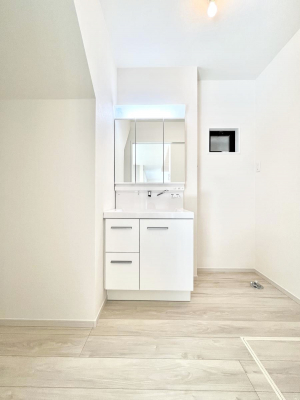 ���ʑ�E���ʏ��@�傫�����₷���O�ʋ��Ő�����������ʑ�́A�g�����Ȃ݃`�F�b�N�┧�̂������ɂ������߂ł��B 