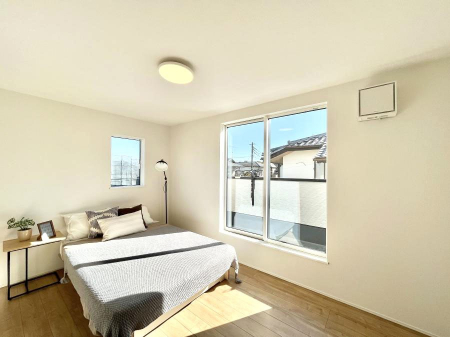 ���̑����ρ@���邢�o���R�j�[�T�C�h�ɗm����ݒu�B�ڊo�߂̗ǂ��Q���ɁB 