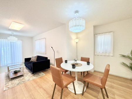 ���̑����ρ@�傫�ȑ����炽���Ղ�̗z���ƕ����������郊�r���O  