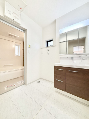 ���̑��@�g�x�x���X���[�Y�ɂ����Ȃ���E�ߏ�      