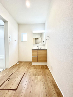 ���ʑ�E���ʏ��@�傫�����₷���O�ʋ��Ő�����������ʑ�́A�g�����Ȃ݃`�F�b�N�┧�̂������ɂ������߂ł��B 