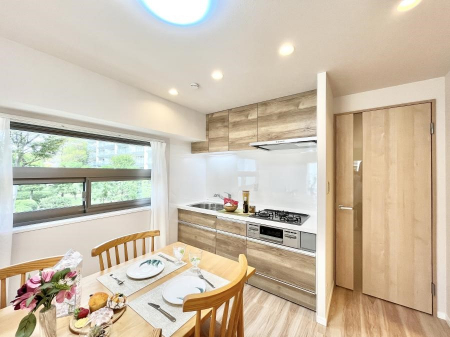 Lb`@̂ŉƑ̏Ί炪L܂I