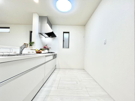 �L�b�`���@��Ƃ肠��L�b�`���ł͂��Ƒ��Ɗy�������������ł��܂��B