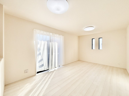 ���̑����ρ@���邢�z���������A�����̕��͋C�ɖ��������_�C�j���O�B   