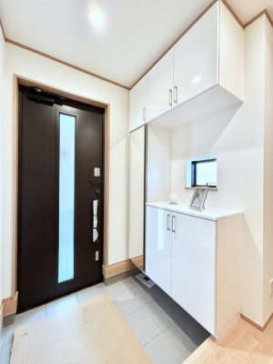 ���ց@����I�𗘗p���āA���z�������������q�l�������ĂȂ��ł��܂��B