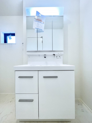 ���ʑ�E���ʏ��@�傫�����₷���O�ʋ��Ő�����������ʑ�́A�g�����Ȃ݃`�F�b�N�┧�̂������ɂ������߂ł��B 