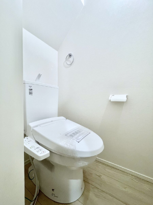 �g�C���@�g�C���͉������@�\�t��