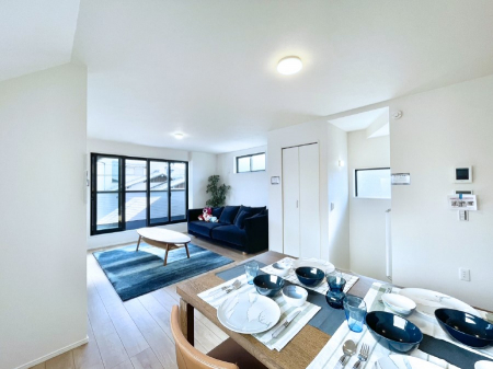 ���̑����ρ@�Ƒ������R�ƏW�܂�e���̃X�y�[�X�ɂȂ肻��