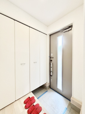 ց@KXXbg̓փhAɌ͂Ă܂