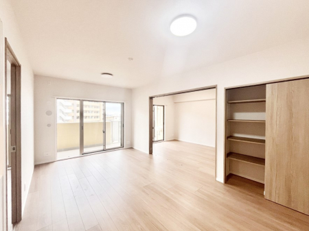 rO@傫ȑ炽Ղ̗zƕ郊rO