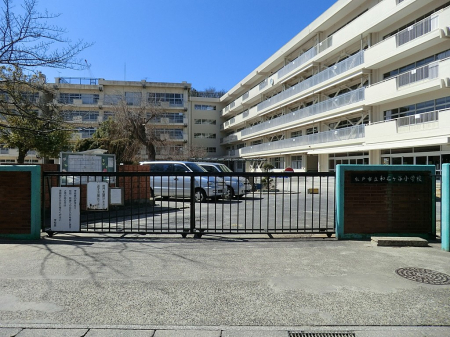 ӊ@wZ 900m ˎsaPJwZ