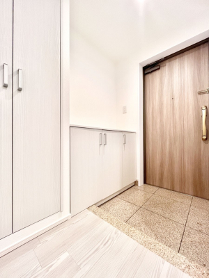 ���ց@�Ƒ��̋A��₨�q�l�������������}���錺��  