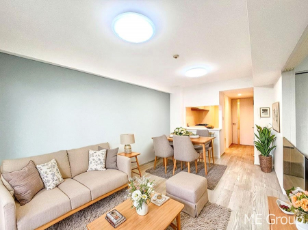 ���r���O�@�������������͋C�̂k�c�j�͉Ƒ��݂�Ȃ̉��K��ԁ@���Ƌ��CG�ł�