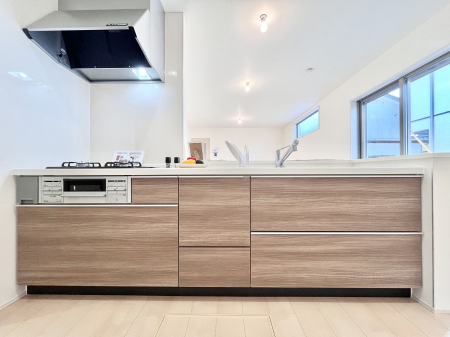 �L�b�`���@�������������I�ɁA�y�����I�V�X�e���L�b�`��  �@