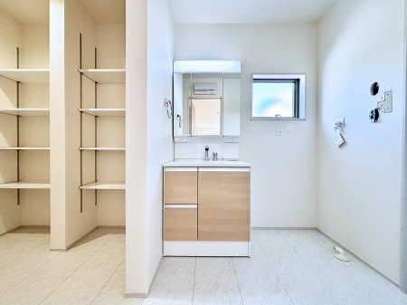 ���ʑ�E���ʏ��@���ʉ��ώ��ɂ̓����h���[���[����ݒu�B���I�t���Ȃ̂ŁA�^�I�����܂Ȃǂ��X�b�L���Ǝ��[�ł��܂��B