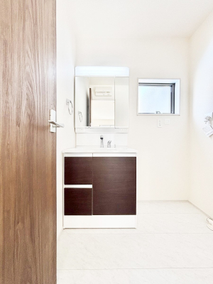 ���ʑ�E���ʏ��@���[�͂Ƌ@�\���ɗD�ꂽ���ʉ��ϑ�