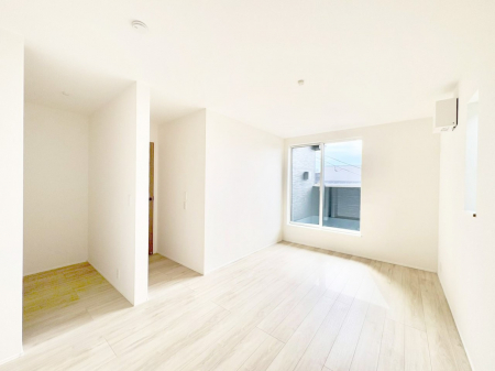 ���̑����ρ@�o���R�j�[���J�������v���X���Ă����m��