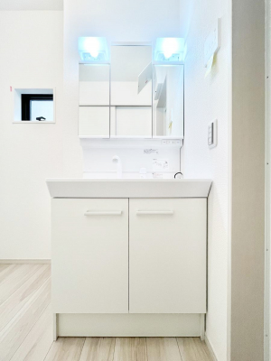 ���ʑ�E���ʏ��@���[�͂Ƌ@�\���ɗD�ꂽ���ʉ��ϑ�