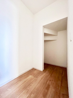 ̑@rOɃEH[NCN[[bgtŐԂLpł܂B