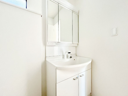 ʑEʏ@傫₷OʋŐʑ́AgȂ݃`FbN┧̂ɂ߂łB 