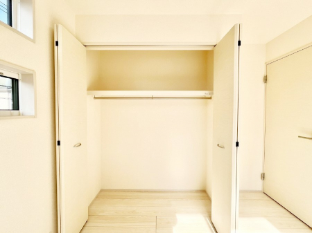 ���[�@�S�����N���[�[�b�g�t��