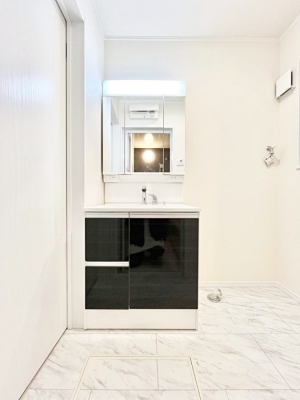 ���ʑ�E���ʏ��@�傫�����₷���O�ʋ��Ő�����������ʑ�́A�g�����Ȃ݃`�F�b�N�┧�̂������ɂ������߂ł��B