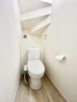 gC@gC1K2KꂼɔzuĂĂƂĂ֗łB 