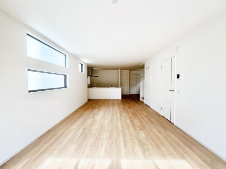 rO@24.1̂kcj͉Ƒ݂Ȃ̉KԁIƑ̂Ȃ厖ȃXy[XłB 