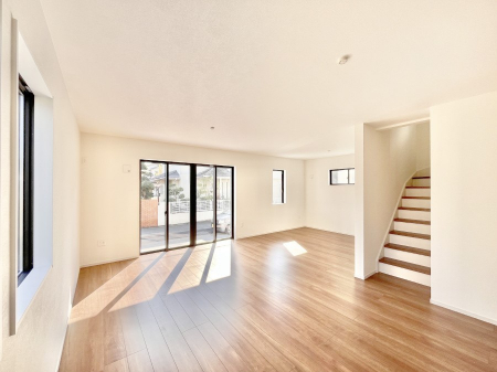 rO@Ƒc̎ԂȂ났̃rO_CjOB   