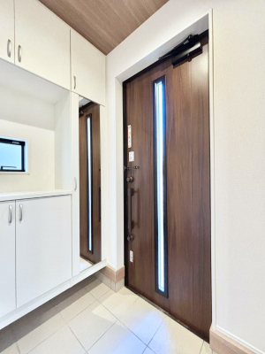 ���ց@����I�𗘗p���āA���z�������������q�l�������ĂȂ��ł��܂��B