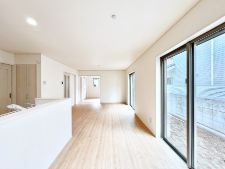 rO@傫ȑ炽Ղ̗zƕ郊rO