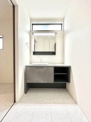 ���ʑ�E���ʏ��@�傫�����₷���O�ʋ��Ő�����������ʑ�́A�g�����Ȃ݃`�F�b�N�┧�̂������ɂ������߂ł��B 