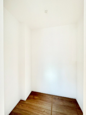 ���̑��@�E�H�[�N�C���N���[�[�b�g�t���Ő�����Ԃ��L�����p�ł��܂��B