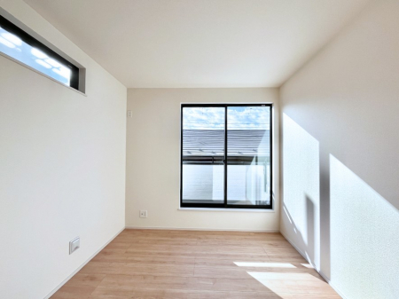 �Q���@���邢�o���R�j�[�T�C�h�ɗm����ݒu�B�ڊo�߂̗ǂ��Q���ɁB 