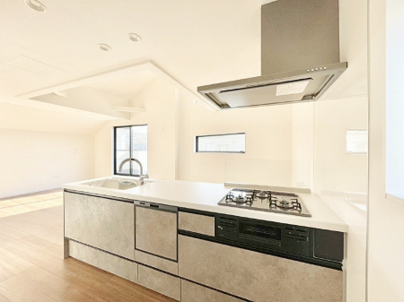 �L�b�`���@���������Ȃ��炲�Ƒ��Ƃ̉�b���y���߂�ΖʃJ�E���^�[�L�b�`��