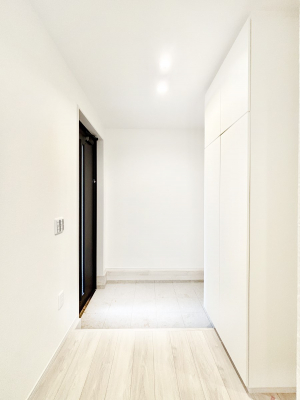 ց@U炩肪ȌւXbĽ֎[t